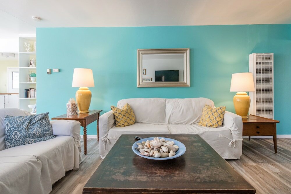 Фото Ventura Beach Cottage