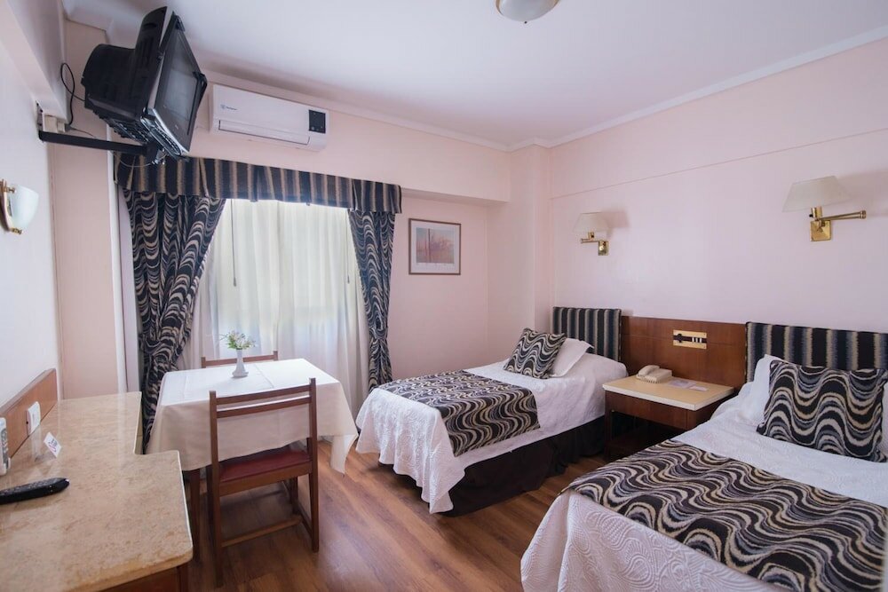 Фото Gran Hotel Continental