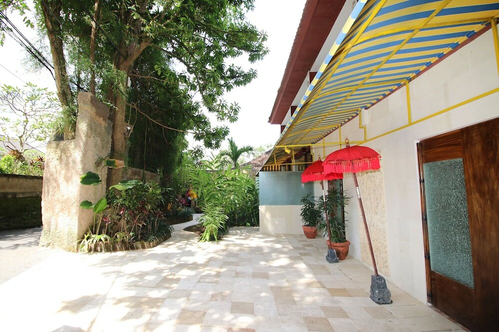 Фото Petit Hotel Bali