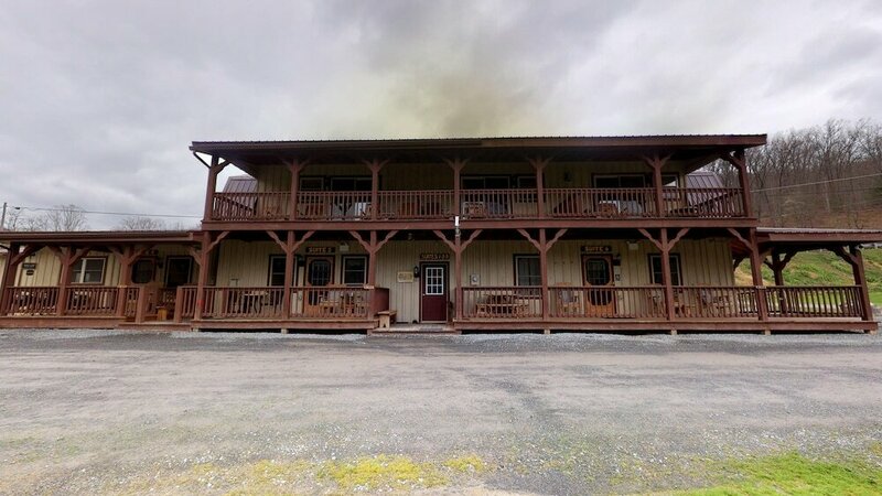 Гостиница Rough Cut Lodge