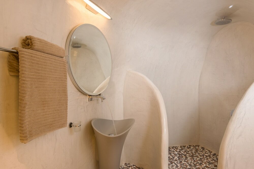 Фото Elite Luxury Suites