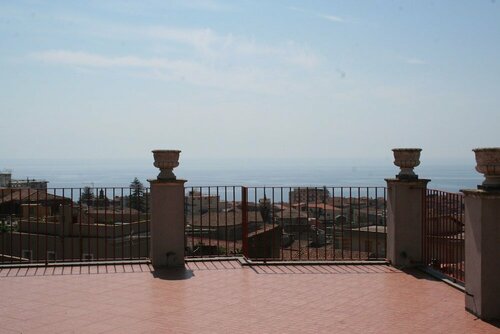 Гостиница Bed & Breakfast Terrazze Bella Epoque в Ачиреале