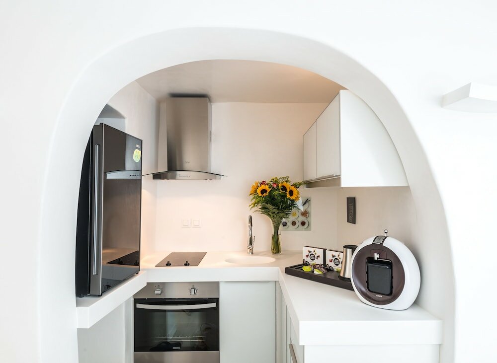 Фото Elite Luxury Suites