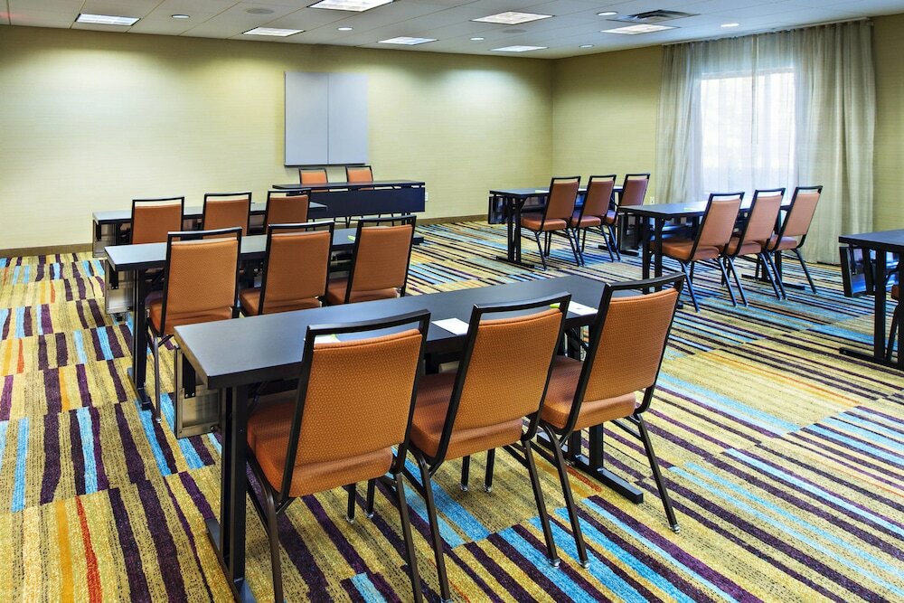 Фото Fairfield Inn & Suites by Marriott Atlanta Buford/Mall of Georgia