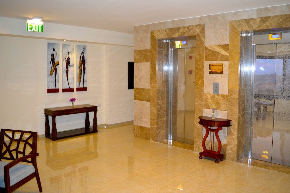 Фото Taybeh Golden Hotel
