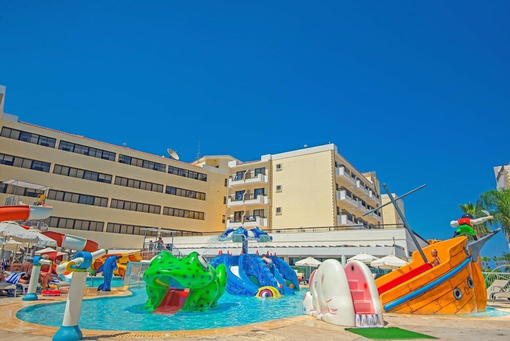 Фото Anastasia Hotel Apartments