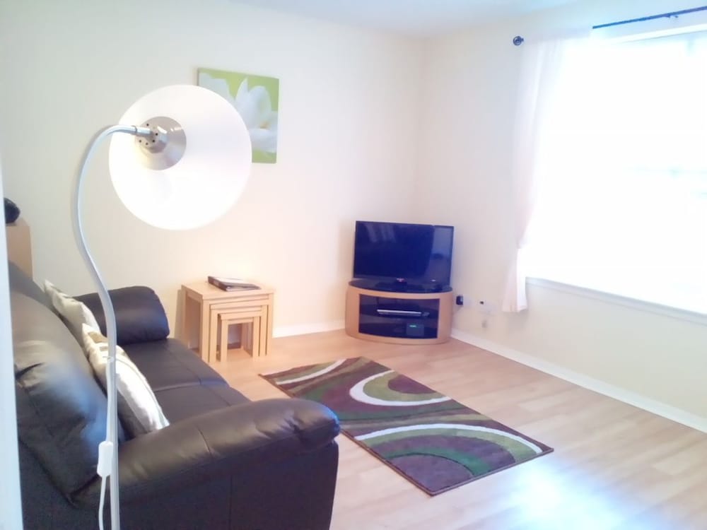 Фото Edinburgh Palace Apartment