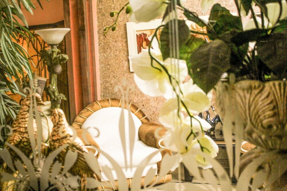 Фото Lahore Guest House