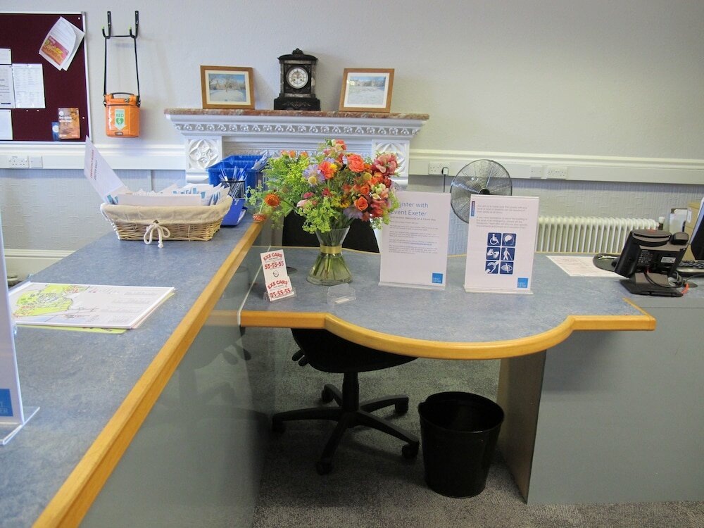 Фото University of Exeter Pennsylvania Court