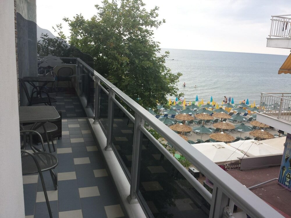 Фото Hotel Kymata