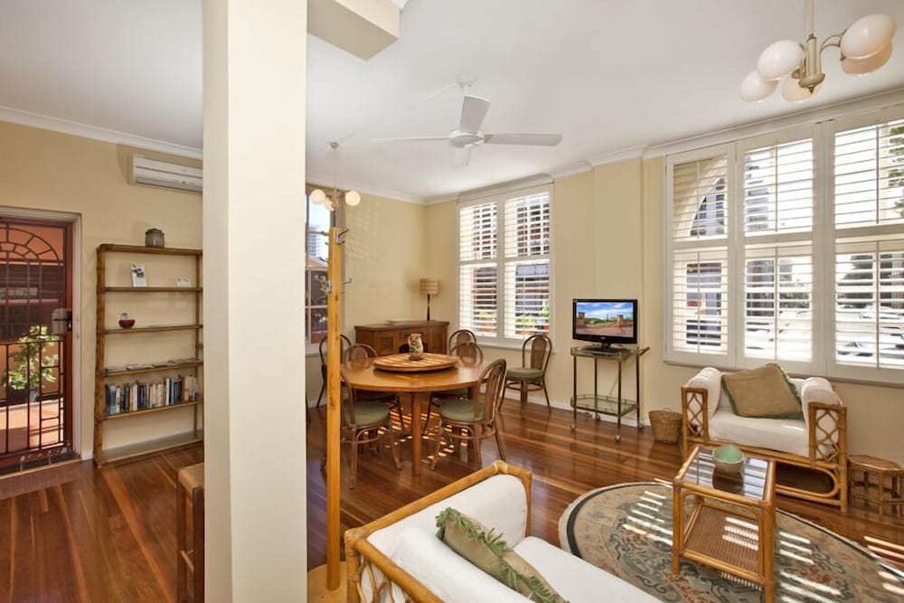 Фото Newcastle Short Stay Apartments - Nbc Apartments