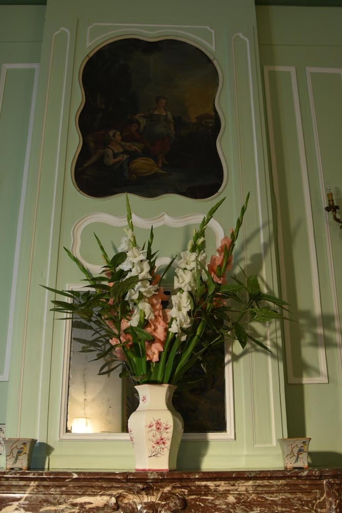 Фото Château Hôtel de Warenghien