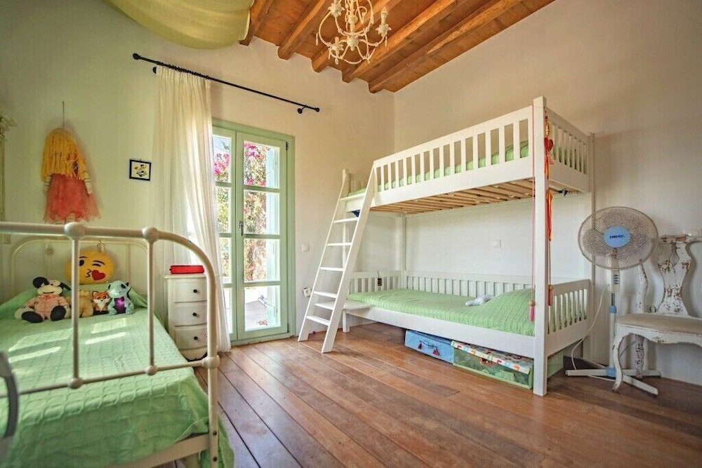 Фото To Armiro Boutique Houses