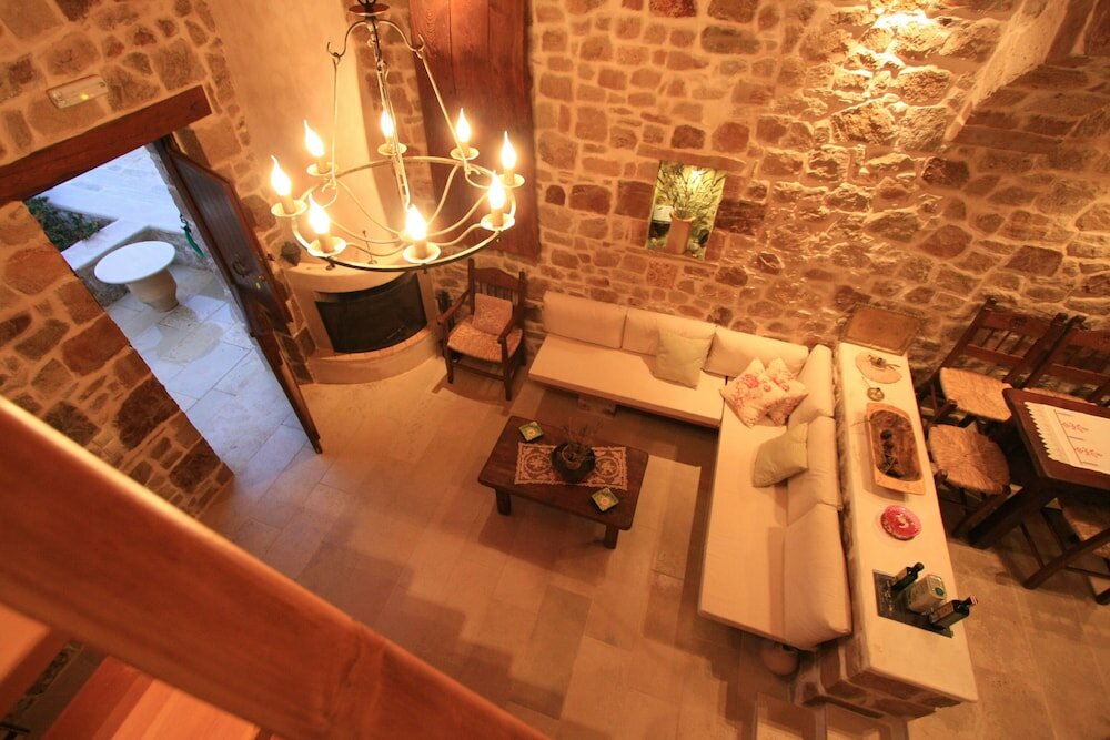 Фото Lithos Traditional Houses