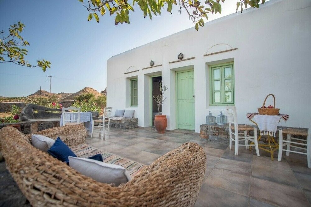 Фото To Armiro Boutique Houses