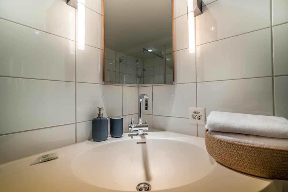 Фото Lake Side Location Bellevue