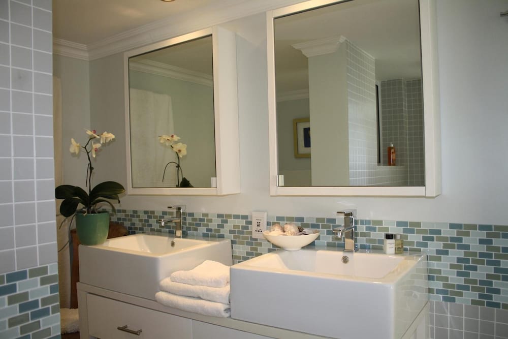 Фото Watercolours Studios