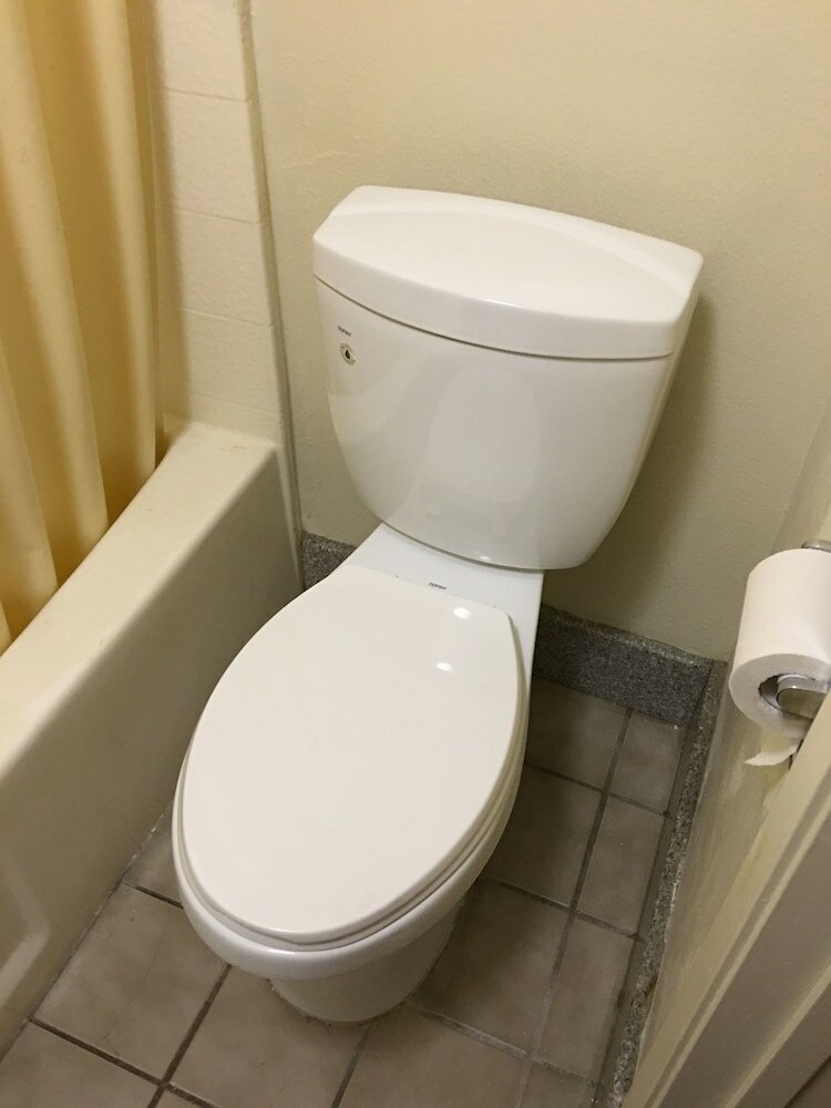 Фото Executive Suites Inn