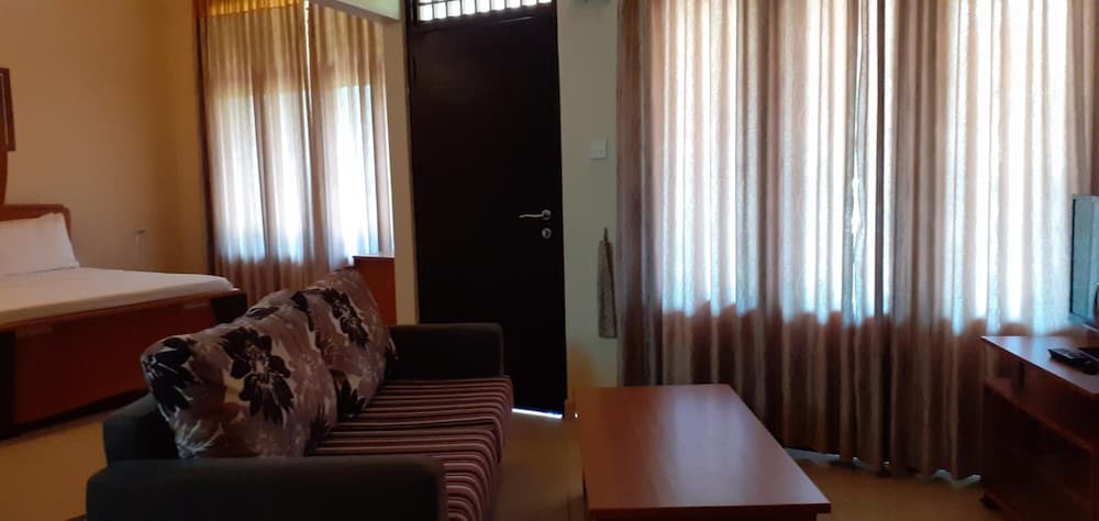 Фото Gamodh Citadel Resort