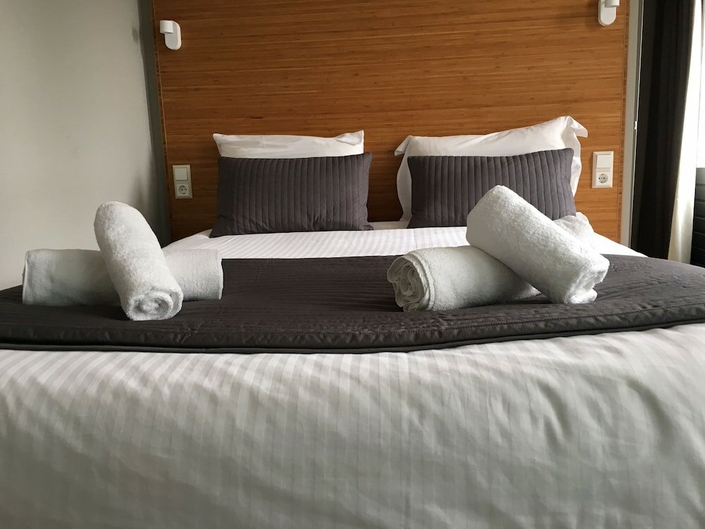 Фото The Bank Hotel