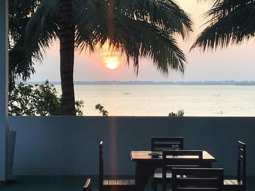 Внешний вид отеля White Palace в Куране, фото 1