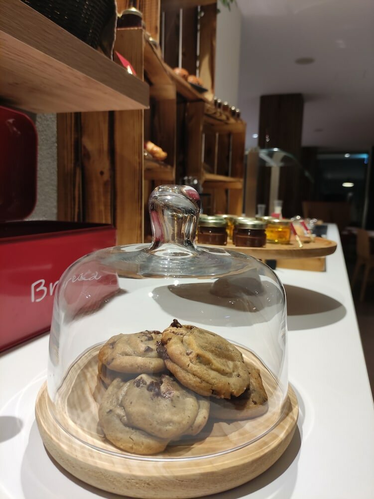 Фото Home Swiss Hotel