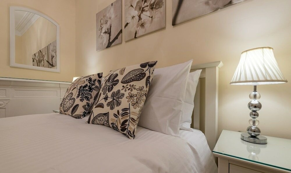 Фото Belhaven Apartment