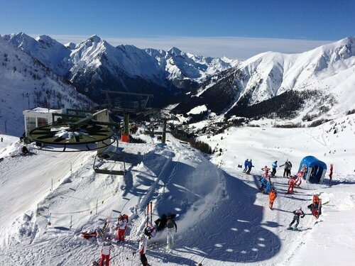 Внешний вид отеля Orobie Alps Resort в Ронкобелло, фото 2