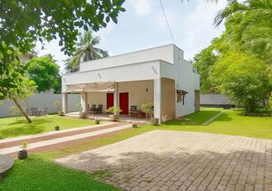 отель Avita Holiday Home
