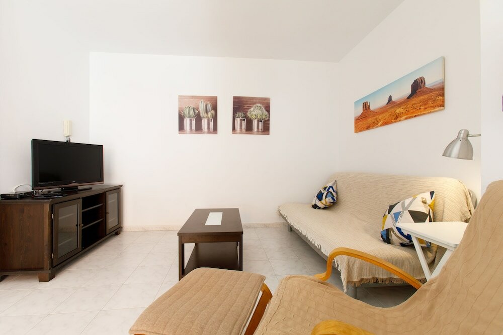 Фото Apartamentos Turísticos Almoraide