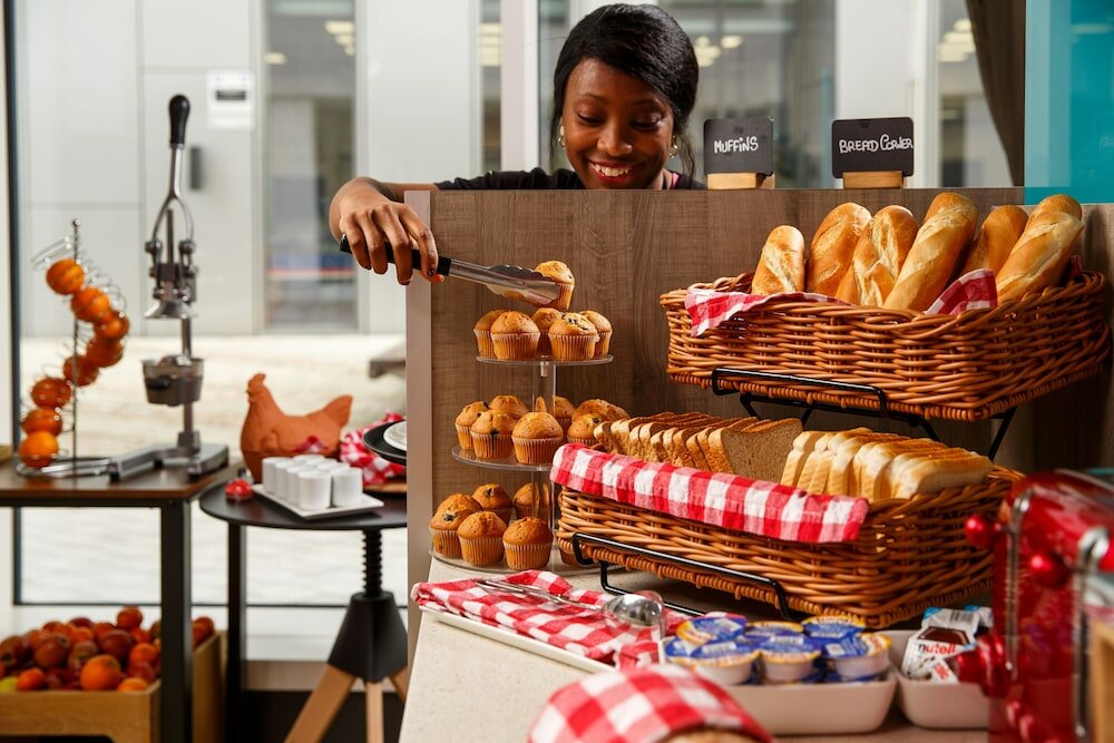 Фото Ibis Styles London Ealing