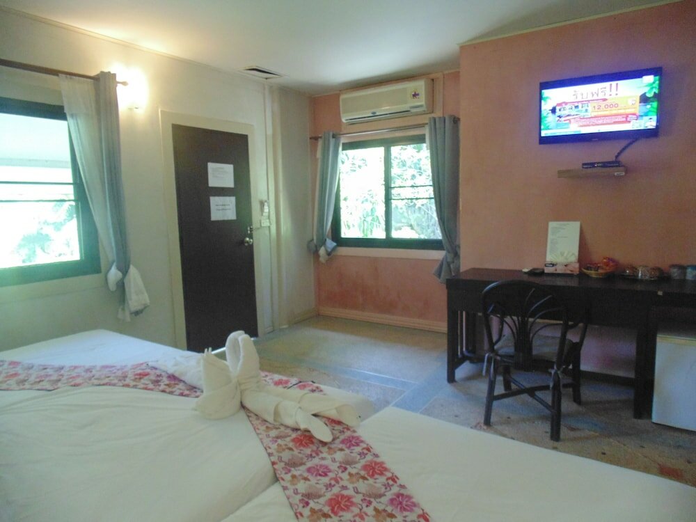 Фото Aonang Cliff Mountain New Resort