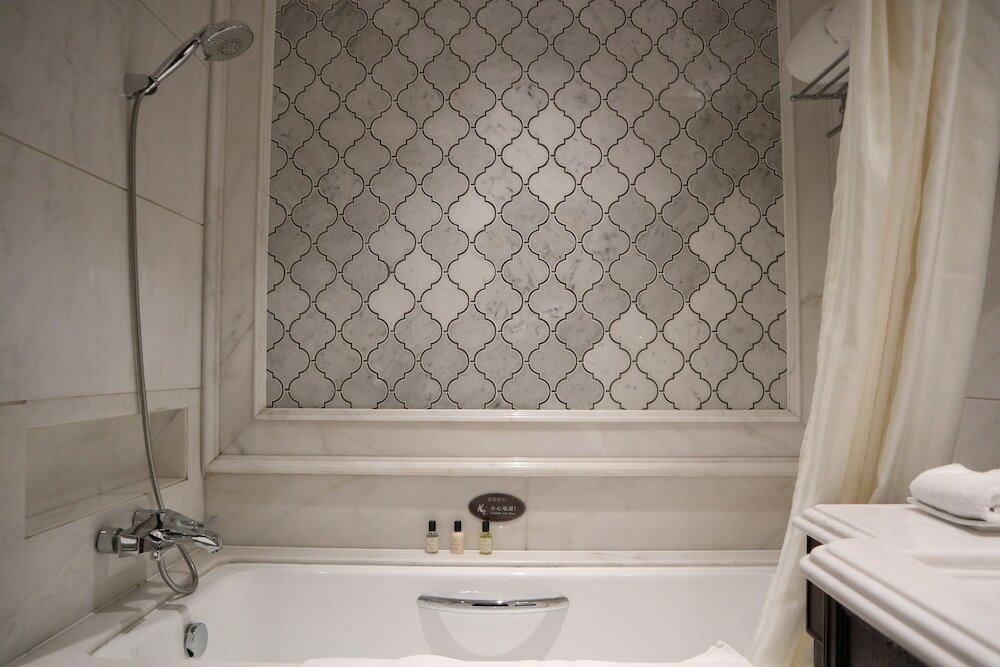 Фото Shanghai Donghu Hotel