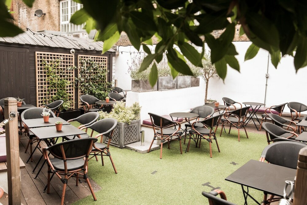 Фото отеля 4