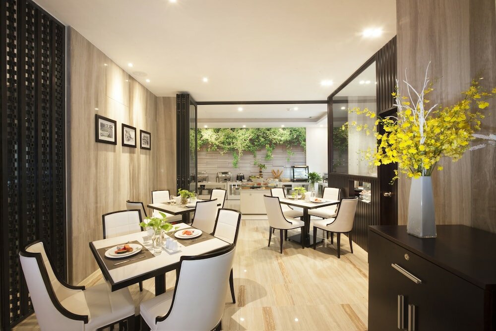 Фото Sunrise Central Hotel