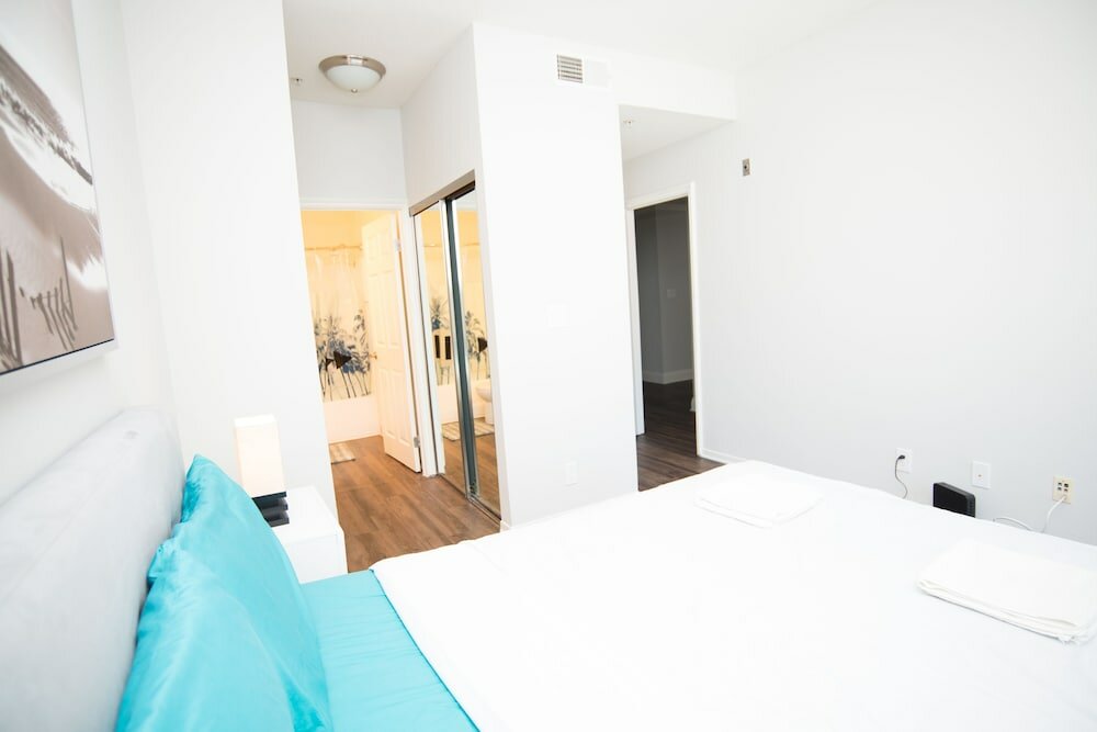 Фото Wellworth Apartments