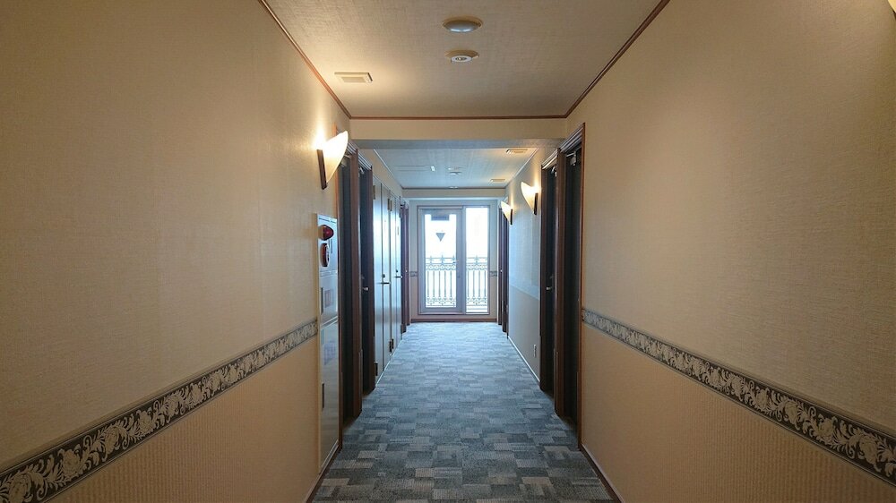 Фото Y’s Hotel Hanshin Amagasaki Ekimae