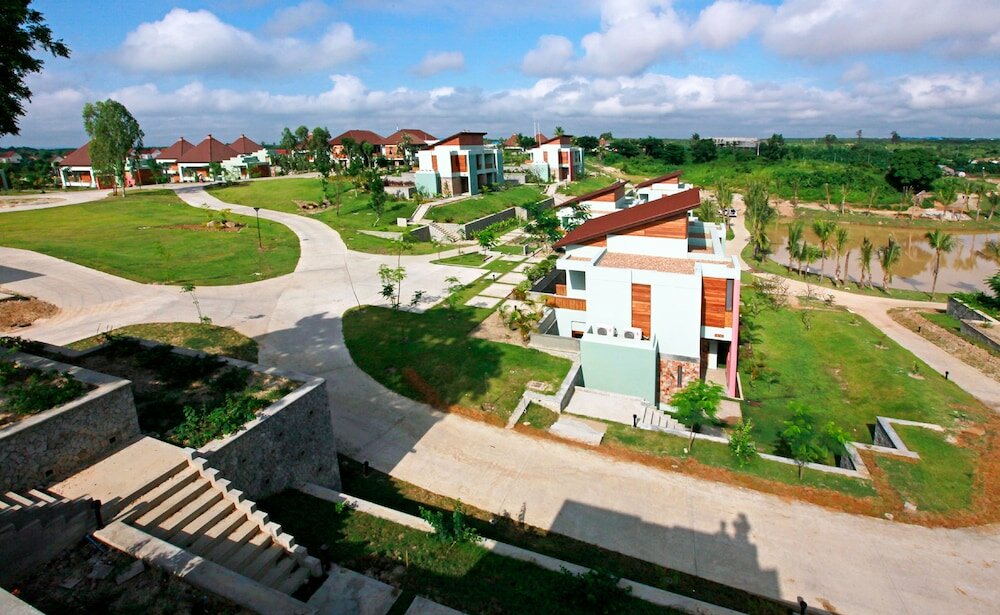 Фото The Thingaha Nay Pyi Taw