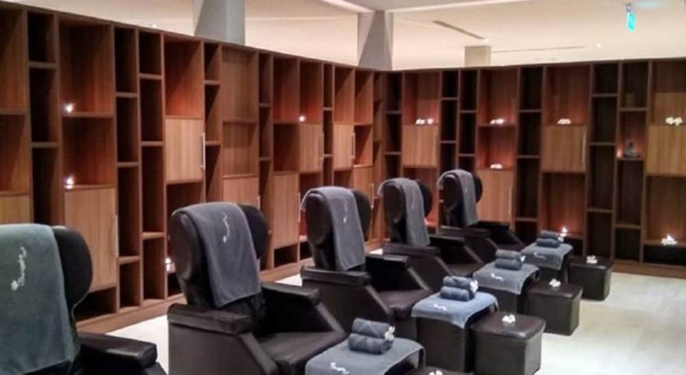 Фото The Thingaha Nay Pyi Taw