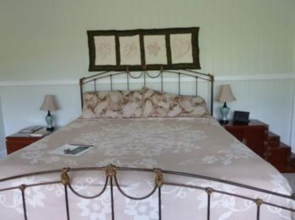 Фото Old Hawaiian B and B