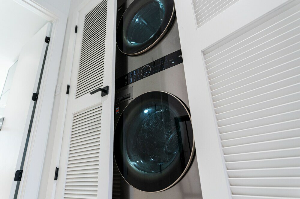 Фото Townhouse on Canal