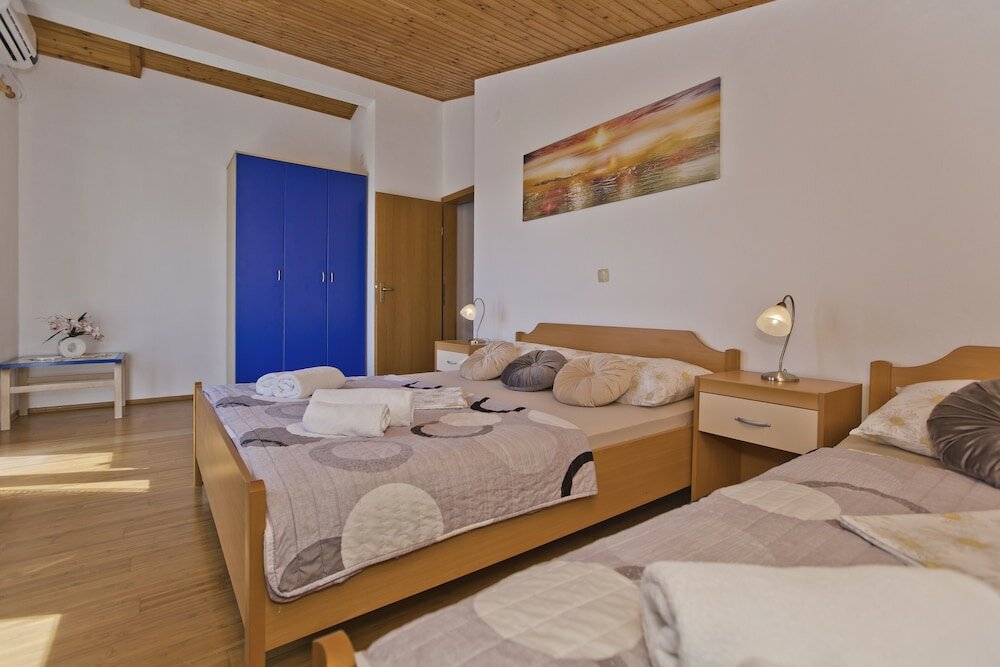 Фото Apartmani Kresic