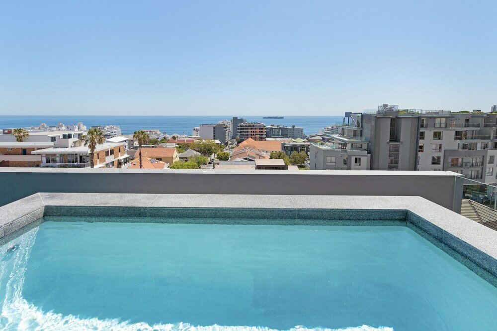 Фото The Ivory 208