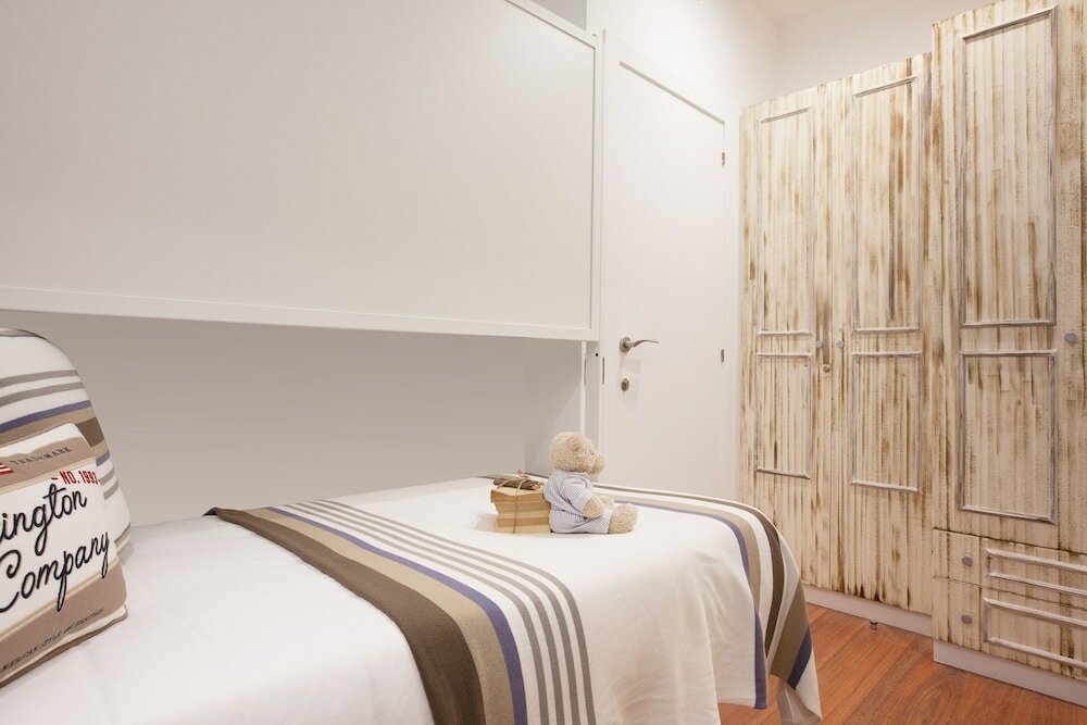 Фото Enjoybcn Fira Apartment