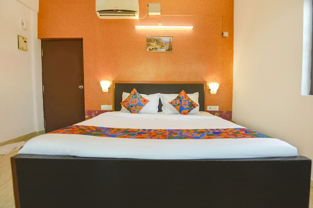 Фото Fabexpress Royal Palace Beach Resort