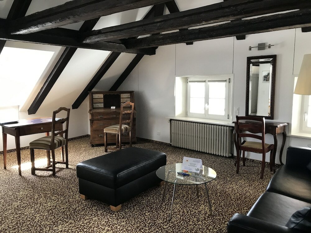 Фото Murtenhof & Krone