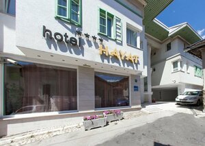 Гостиница Hotel Hayat