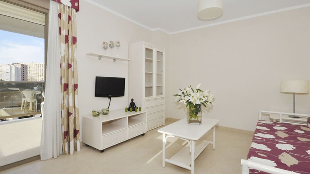 Фото Apartamentos Larimar