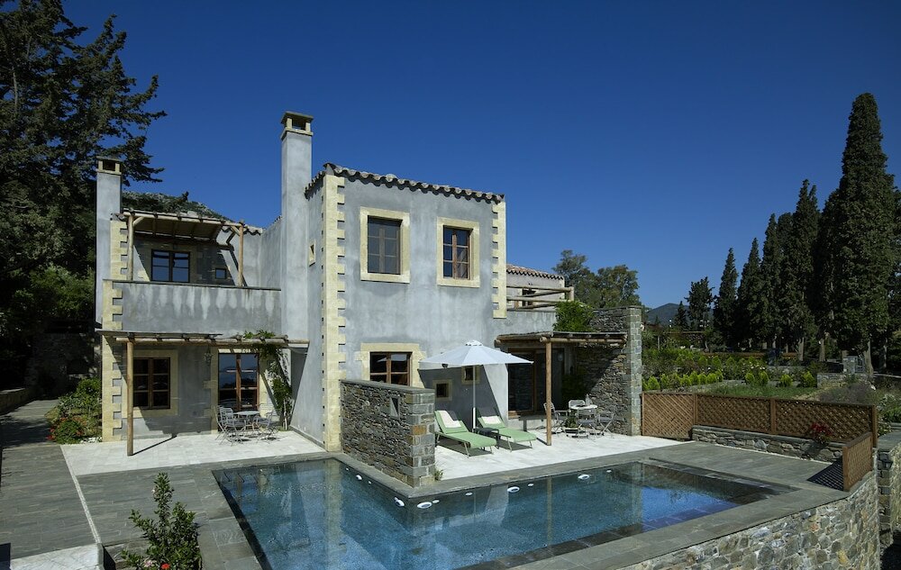 Фото Kinsterna Hotel