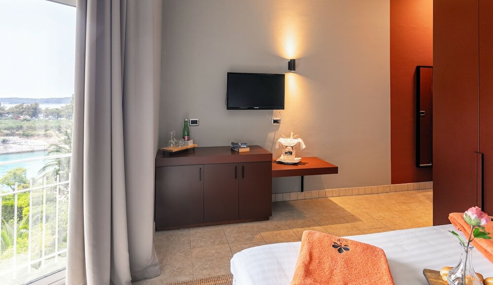 Фото Podstine Hotel